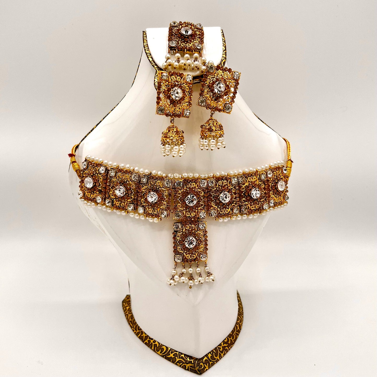 Turkish Design Elegant Bridal Choker Set